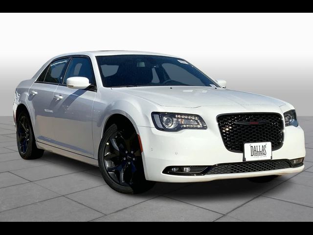 2023 Chrysler 300 300S