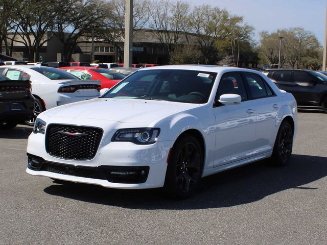 2023 Chrysler 300 300S