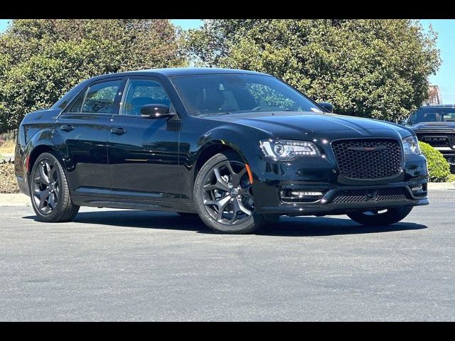 2023 Chrysler 300 300S