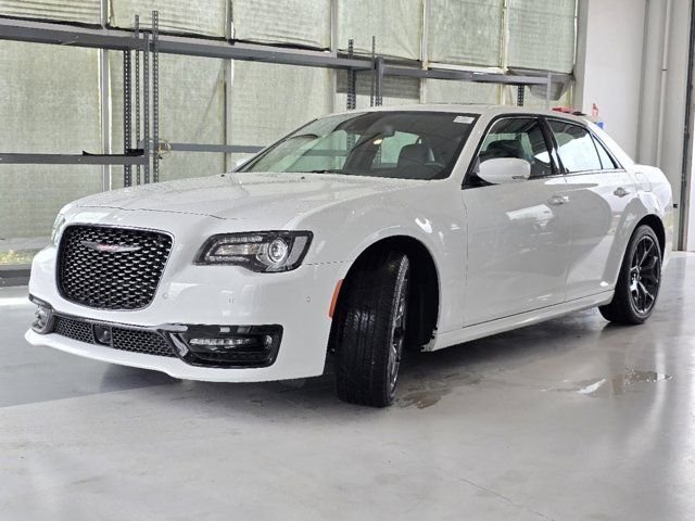 2023 Chrysler 300 300S