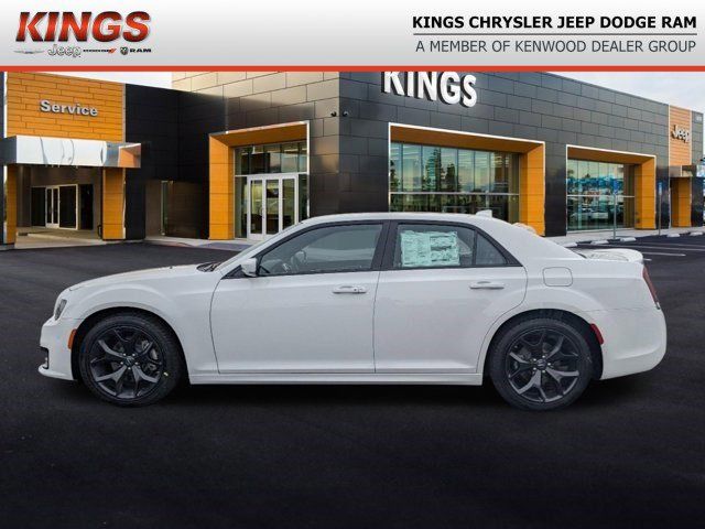 2023 Chrysler 300 300S