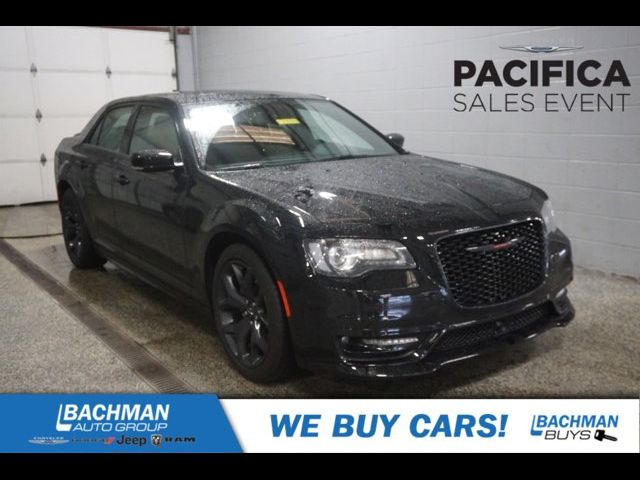 2023 Chrysler 300 300S