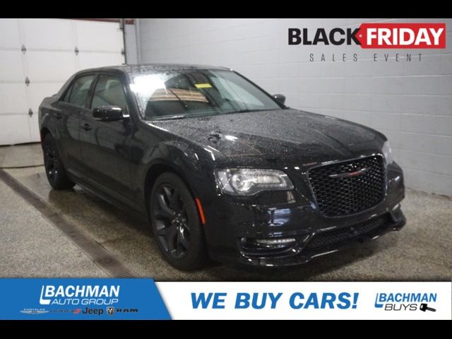 2023 Chrysler 300 300S