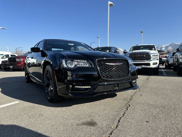 2023 Chrysler 300 300S