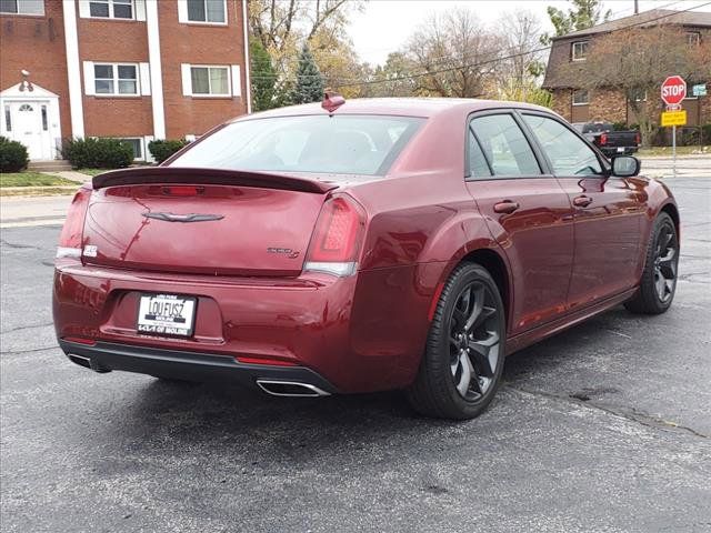 2023 Chrysler 300 300S