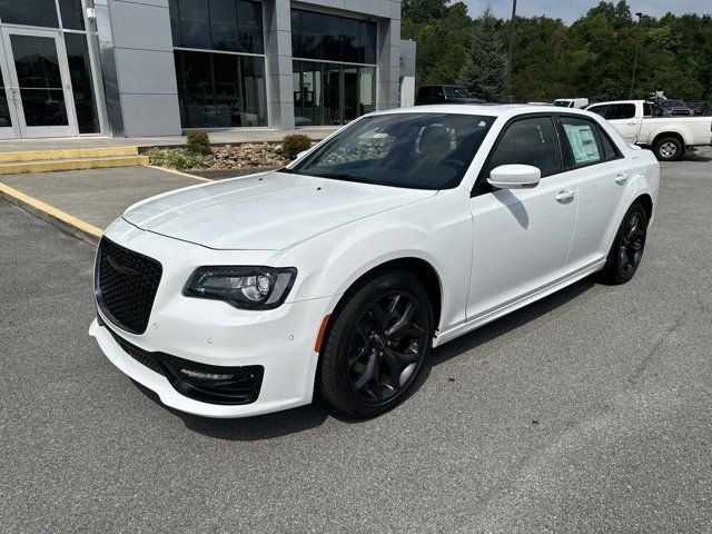 2023 Chrysler 300 300S