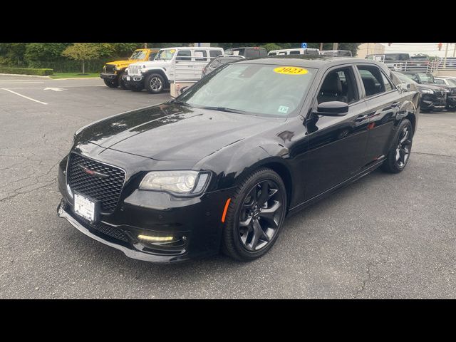 2023 Chrysler 300 300S