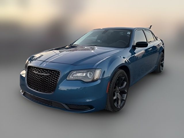 2023 Chrysler 300 Touring