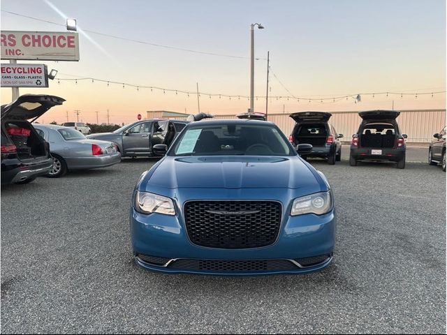 2023 Chrysler 300 Touring