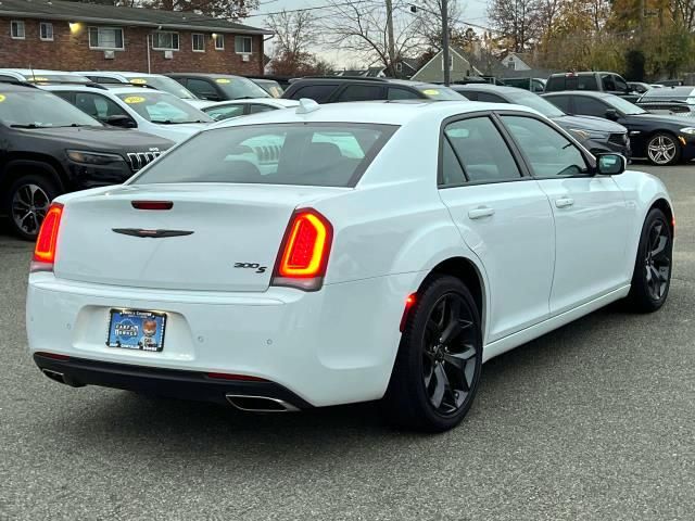 2023 Chrysler 300 300S