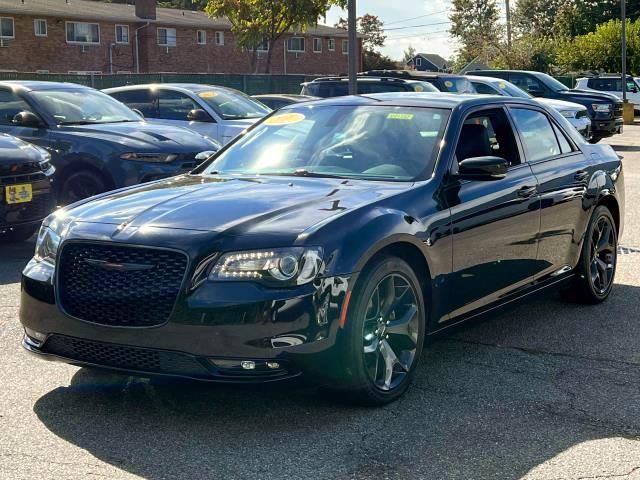 2023 Chrysler 300 300S