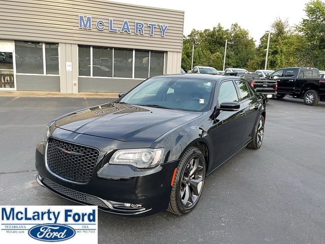 2023 Chrysler 300 300S