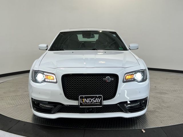 2023 Chrysler 300 300C