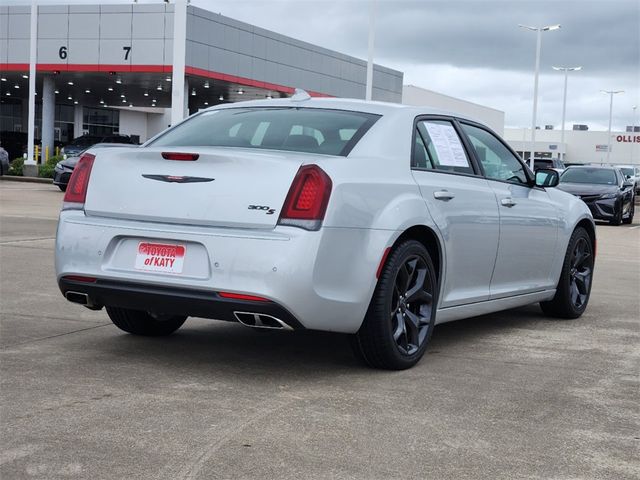 2023 Chrysler 300 300S