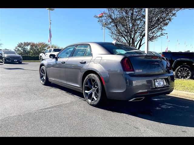 2023 Chrysler 300 300S