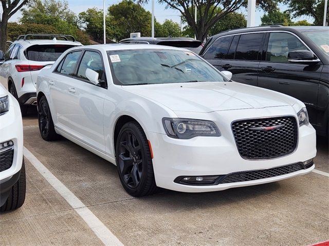 2023 Chrysler 300 300S