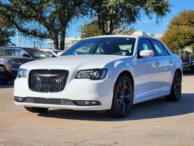 2023 Chrysler 300 300S