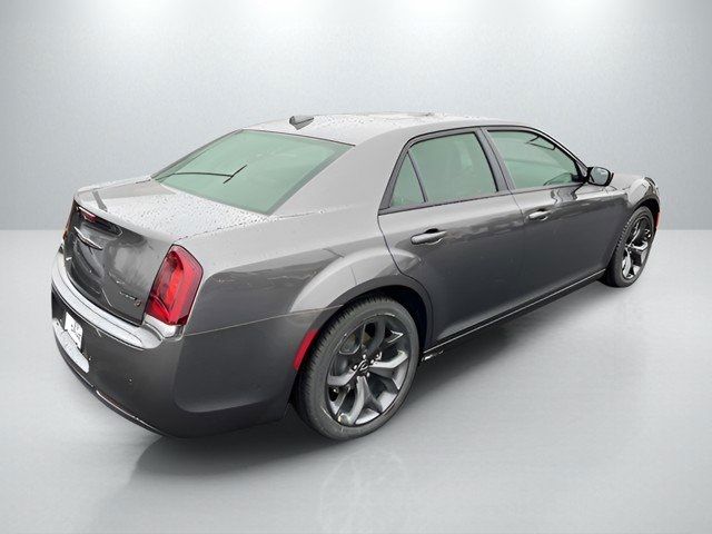 2023 Chrysler 300 300S