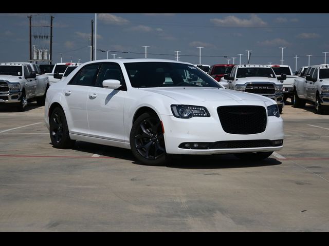 2023 Chrysler 300 300S