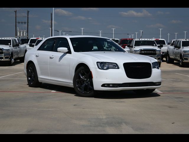 2023 Chrysler 300 300S