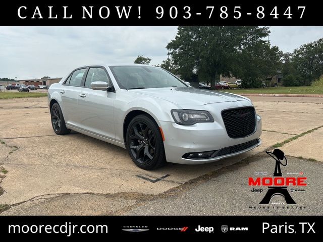 2023 Chrysler 300 300S