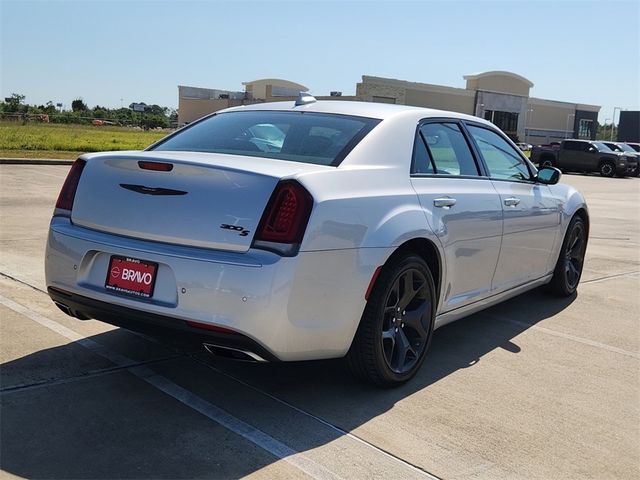 2023 Chrysler 300 300S