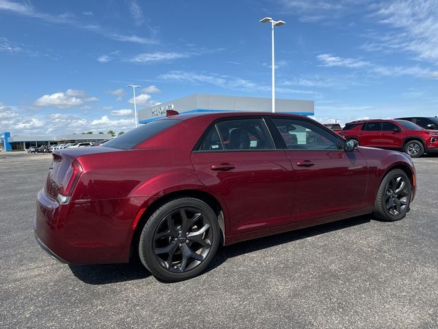 2023 Chrysler 300 300S