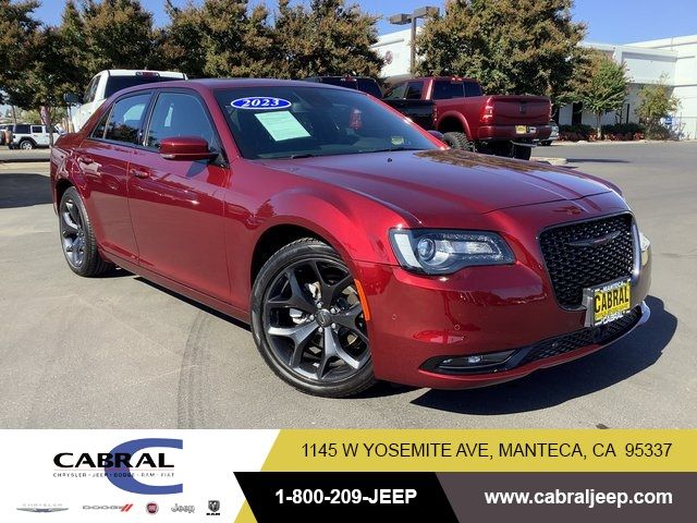 2023 Chrysler 300 300S