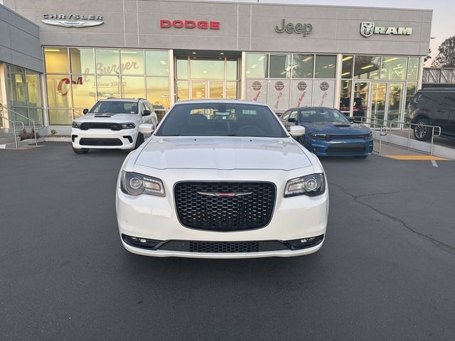 2023 Chrysler 300 300S