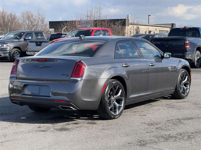 2023 Chrysler 300 300S