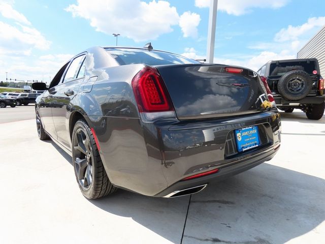 2023 Chrysler 300 300S