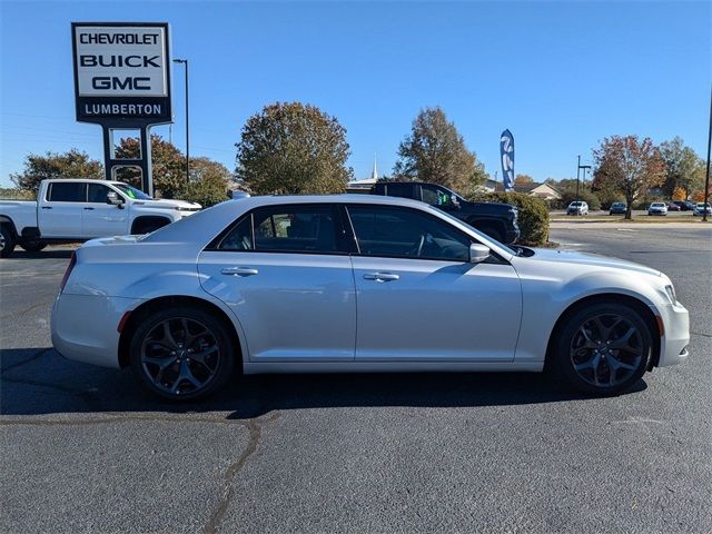 2023 Chrysler 300 300S