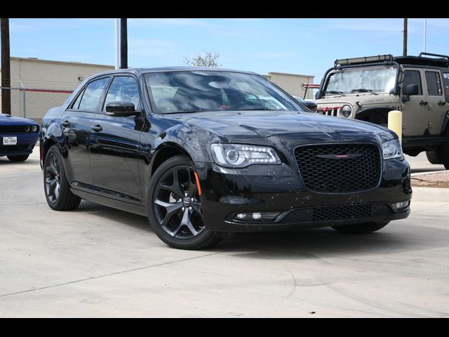 2023 Chrysler 300 300S