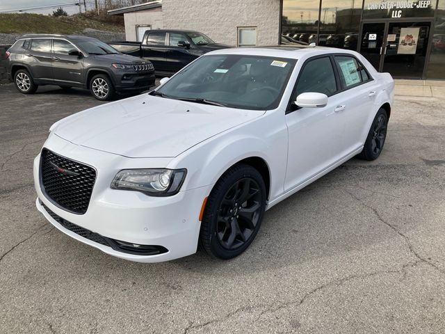 2023 Chrysler 300 300S