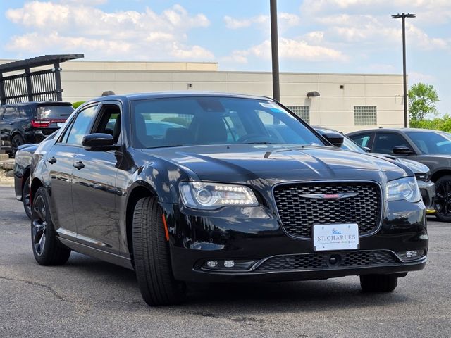 2023 Chrysler 300 300S