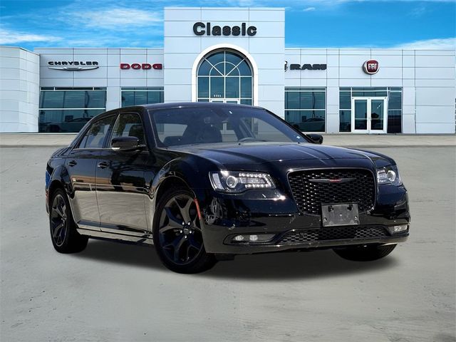 2023 Chrysler 300 300S