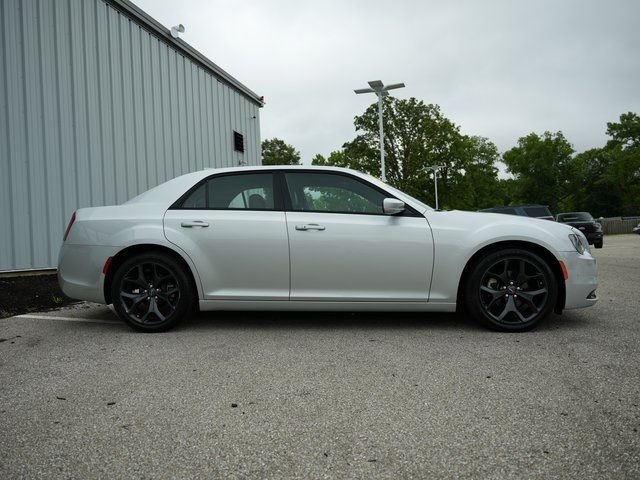 2023 Chrysler 300 300S