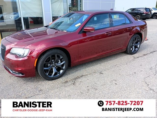 2023 Chrysler 300 300S