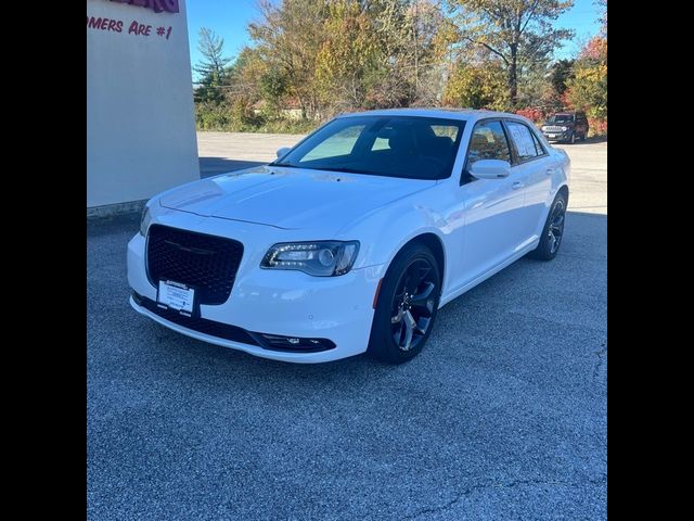 2023 Chrysler 300 300S