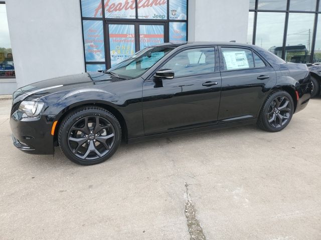 2023 Chrysler 300 300S