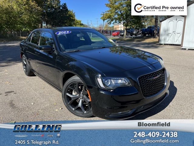 2023 Chrysler 300 300S