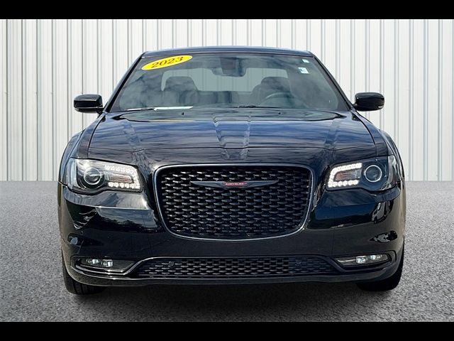 2023 Chrysler 300 300S