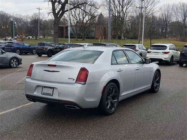 2023 Chrysler 300 300S