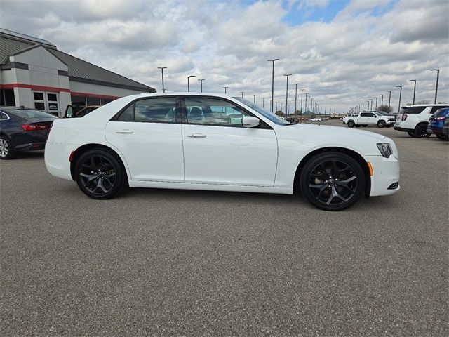 2023 Chrysler 300 300S