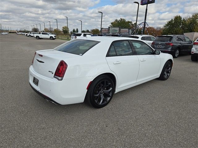 2023 Chrysler 300 300S