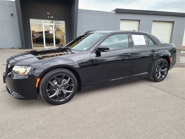 2023 Chrysler 300 300S