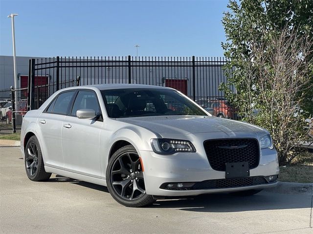 2023 Chrysler 300 300S