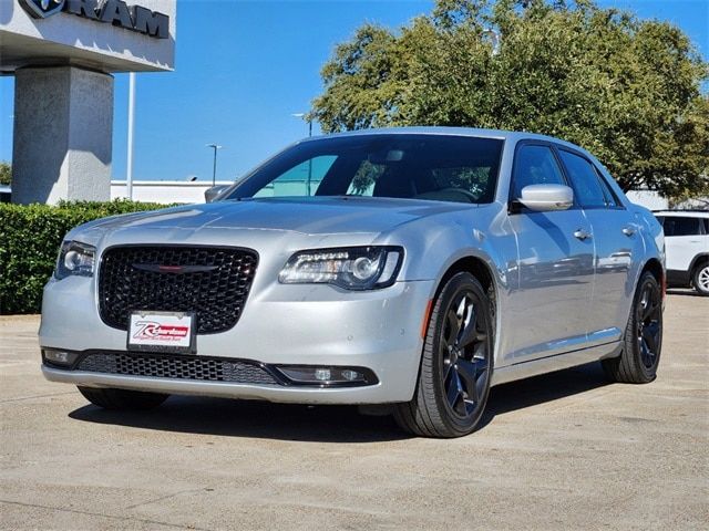 2023 Chrysler 300 300S