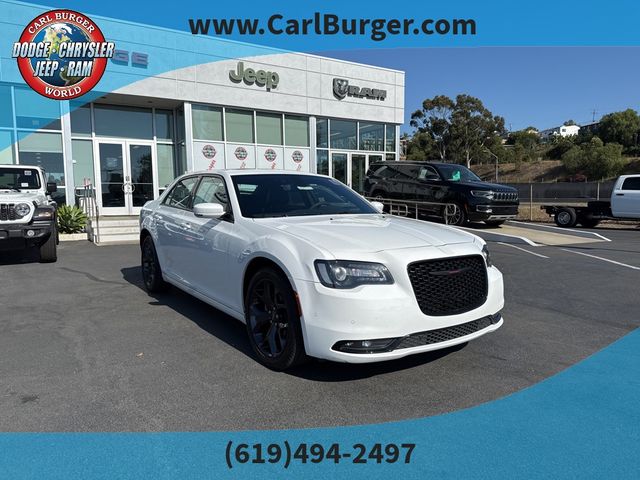 2023 Chrysler 300 300S