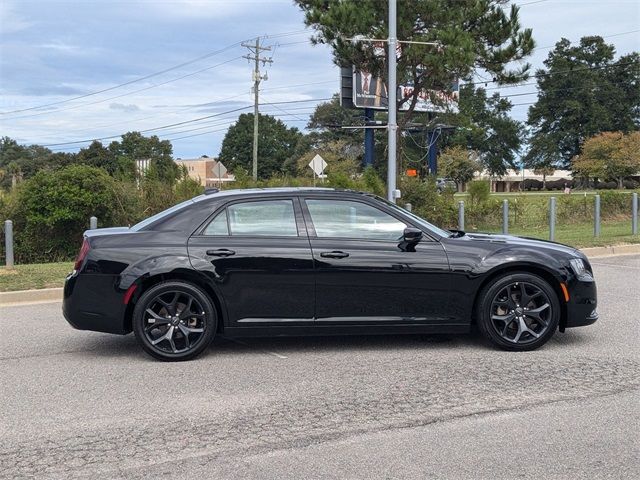 2023 Chrysler 300 300S